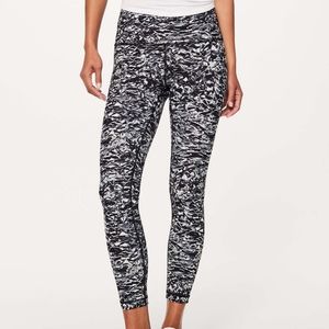 Lululemon leggings size 8
